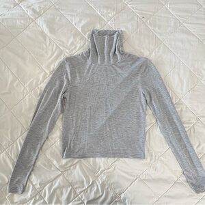 Edikted Gray Long Sleeve Crop Top